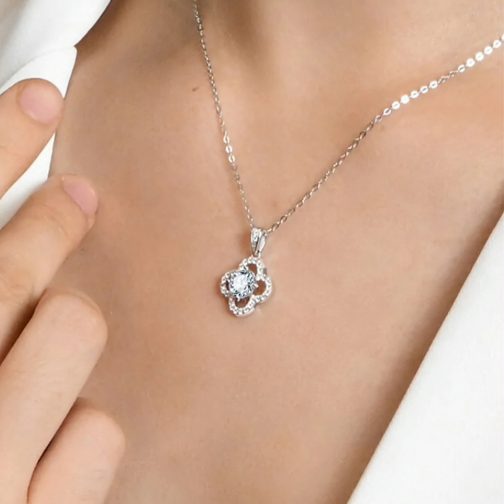 Stunning Moissanite Necklace